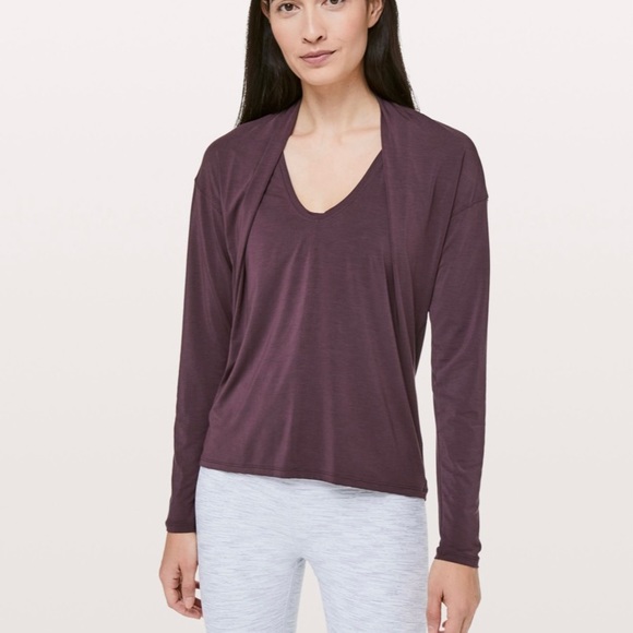 lululemon shirt - Picture 2 of 5